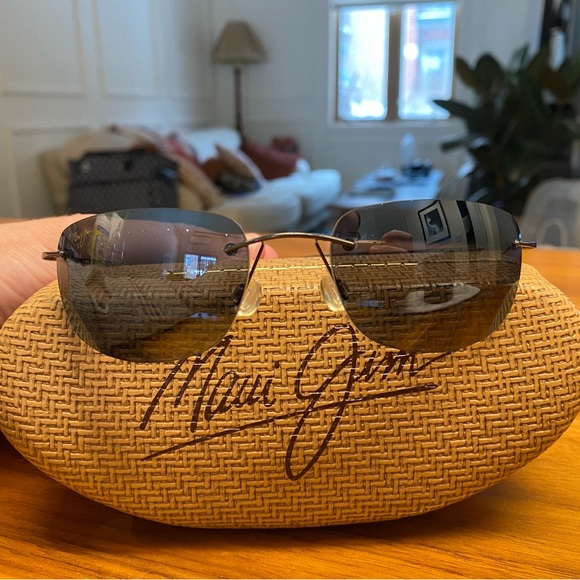 Maui Jim “Kapalua” unisex sunglasses - Picture 2 of 15